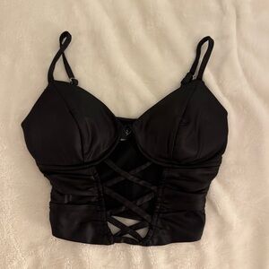 Open Front padded Windsor Top